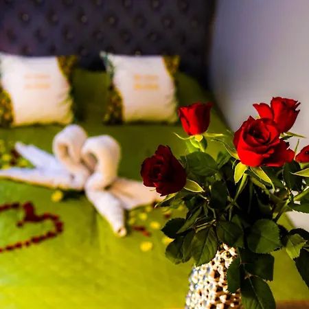 Hot Jacuzzi In Cracow Apartment